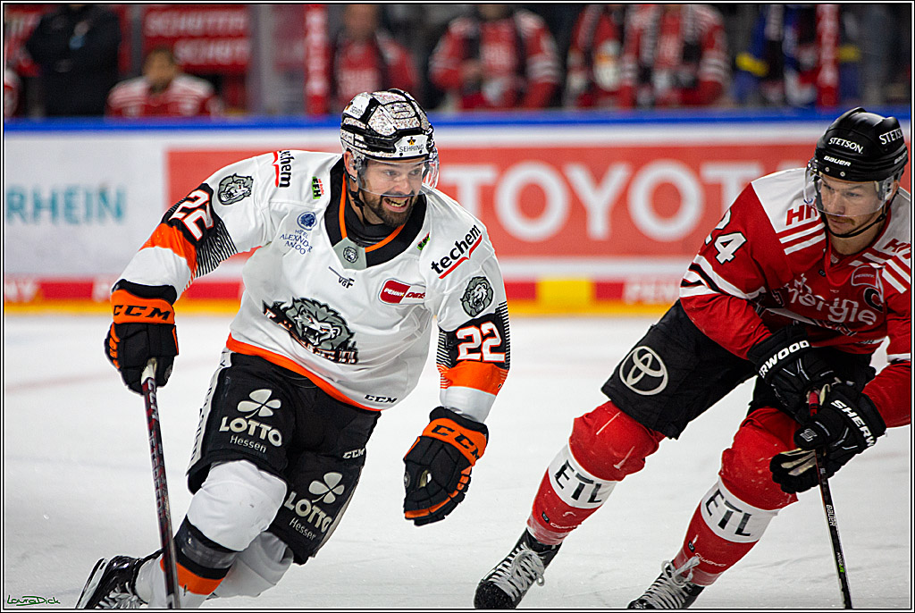 PENNY DEL; Koelner Haie- Loewen Frankfurt; Koeln, 01.12.2022